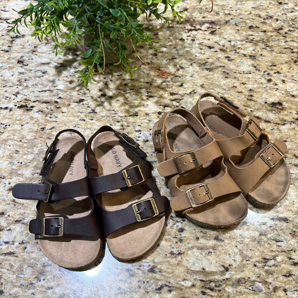 Old Navy Brown and Tan Unisex Kids Sandals